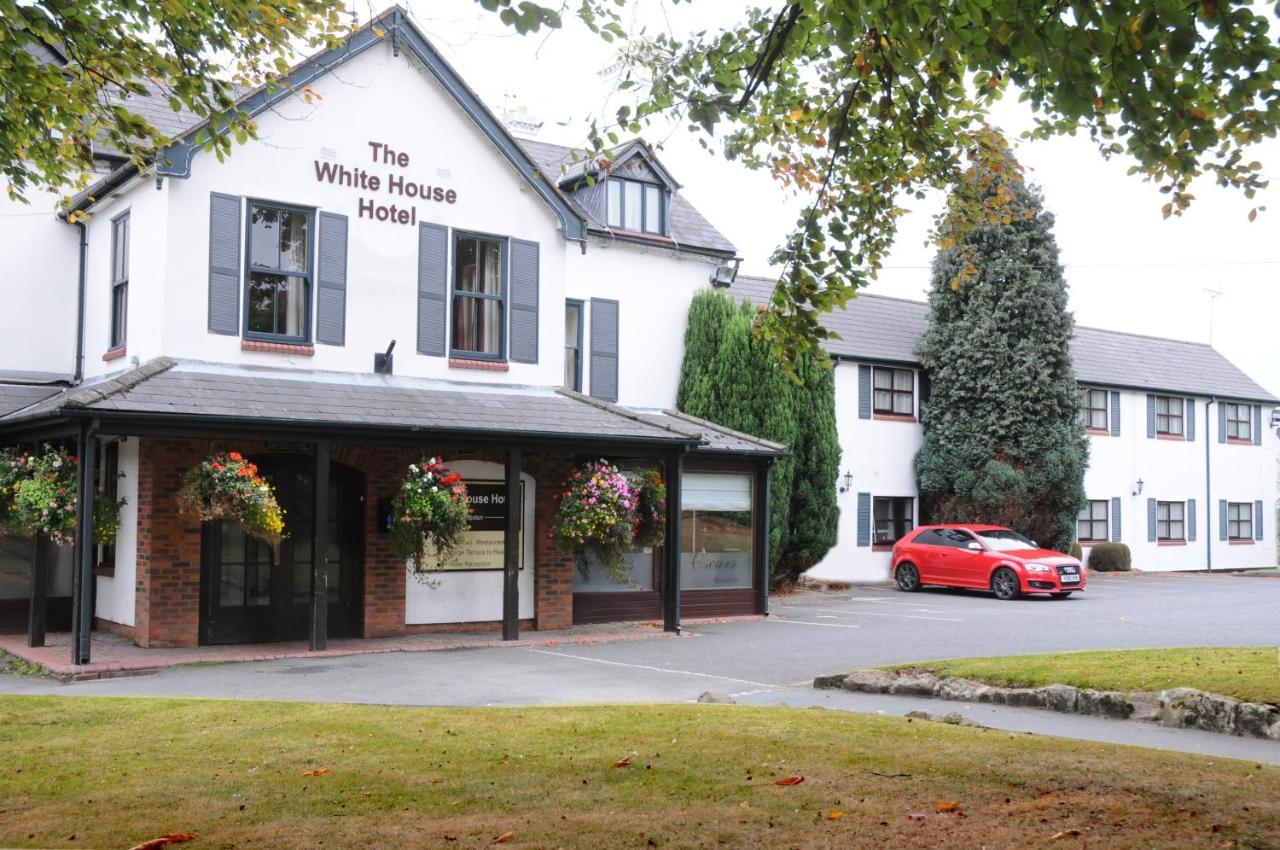 The White House Hotel Telford Bagian luar foto